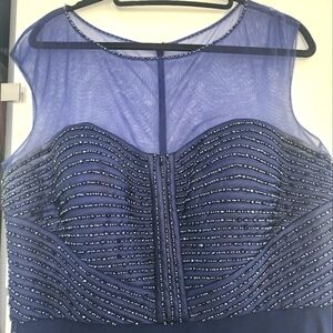 AMELIA COUTURE | Size 16 | Navy Beaded  Maxi 👗 Dress.